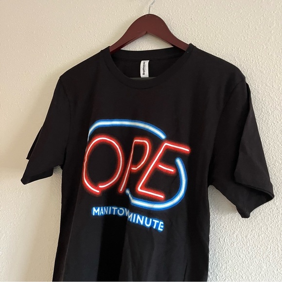 NWOT Ope Manitowoc Minute Graphic T Shirt Size Medium Midwest Comedy - Picture 2 of 6